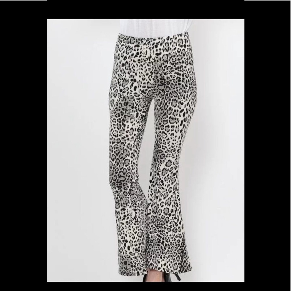 White Leopard Flair Soft Pants